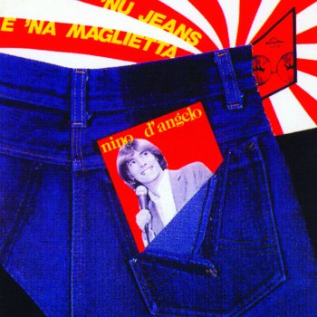 Con Jeans Y Camiseta Nu Jeans E Na Maglietta Testo Nino D