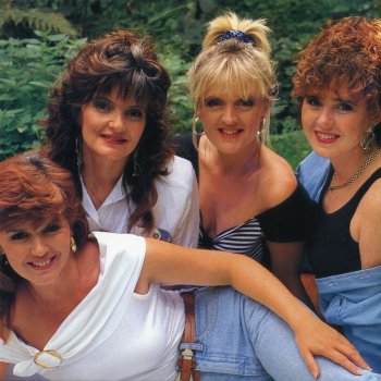 Gotta Pull Myself Together By The Nolans Album Lyrics Musixmatch Song Lyrics And Translations
