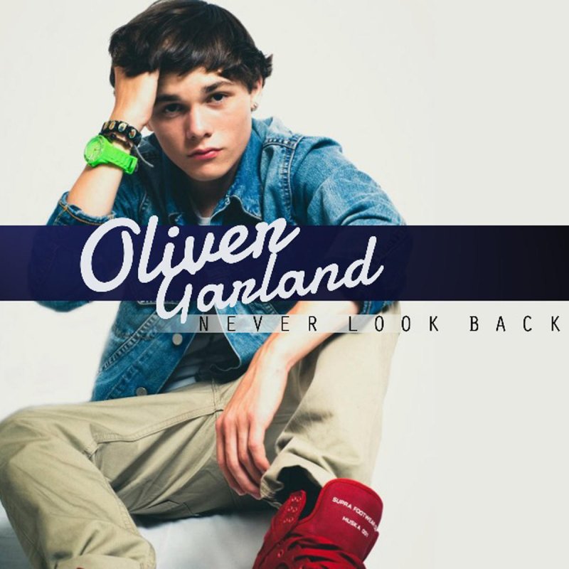 Never look back картинки для женщин. Never look back надпись. Look back обложка. Never look back фото. Essence welcome to miami.