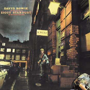 Letras Del Album The Rise And Fall Of Ziggy Stardust And The Spiders From Mars De David Bowie Musixmatch El Catalogo De Letras Mas Grande Del Mundo