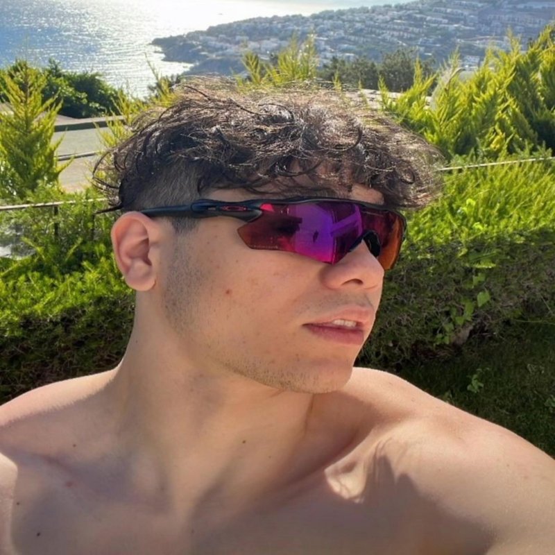 mert-avci-feat-shush1337-merci-boku-lyrics-musixmatch