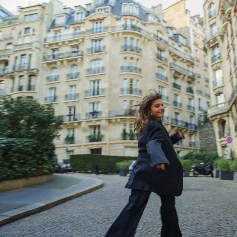 Emma Hoet Un jour ou deux Lyrics Musixmatch