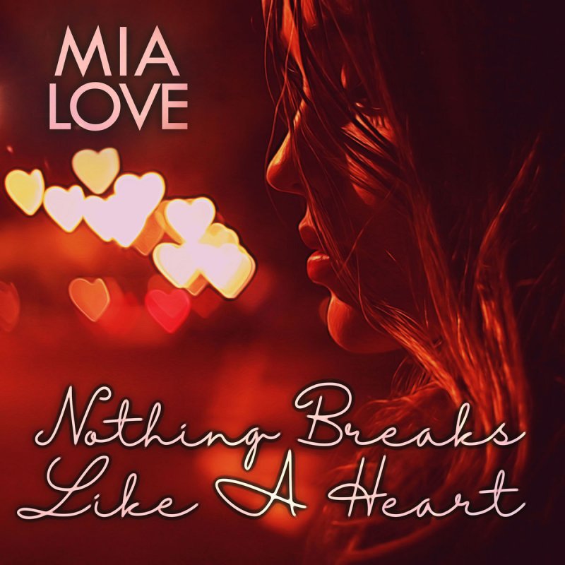 Mia Lovee