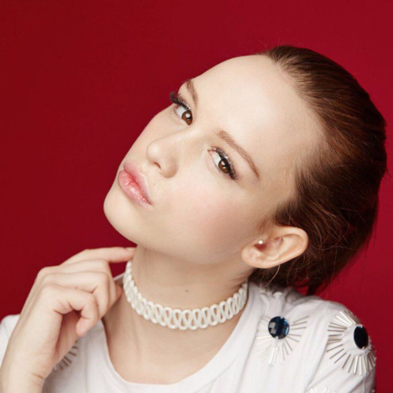 Diana Shurygina Necvetnye Rozy Lyrics Musixmatch Несколько стаканчиков, это много как бы. musixmatch