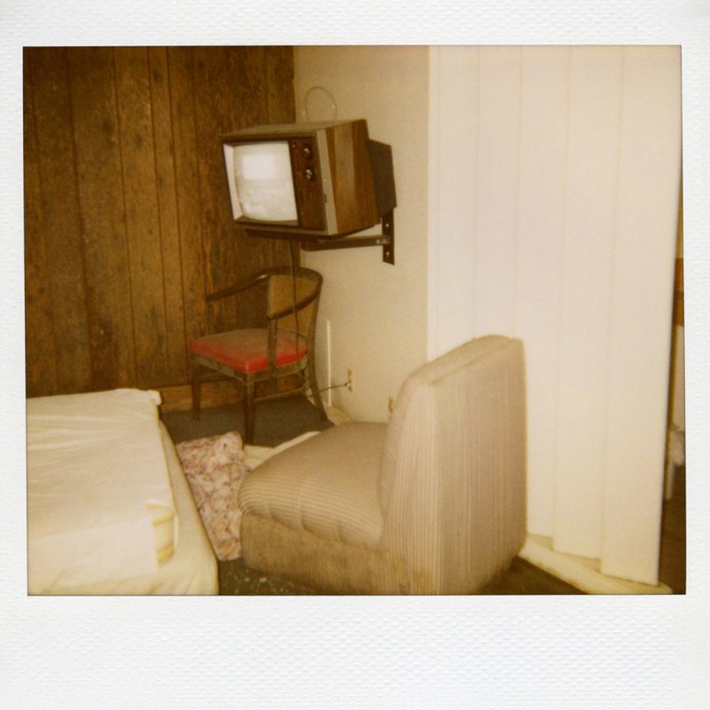 Deadbeatteen Feat Wraith Cabin Fever Lyrics Musixmatch