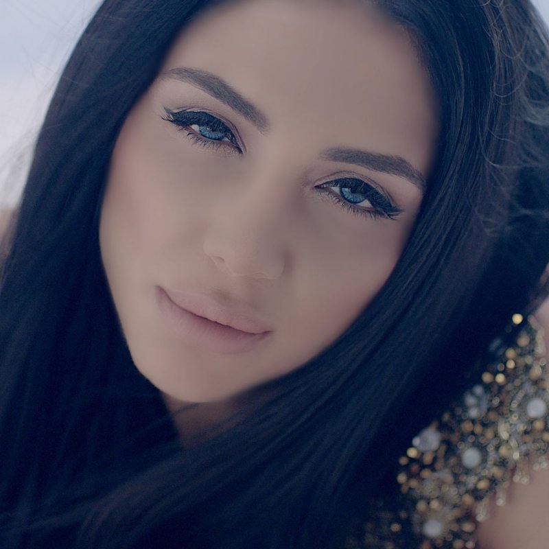 Yanica V Pet Mi Zvnni Lyrics Musixmatch
