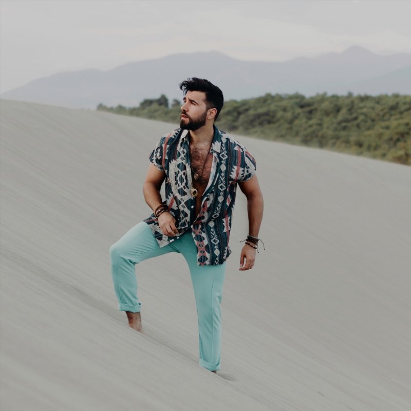 Chingiz Mustafayev Bir Sozlə Lyrics Musixmatch
