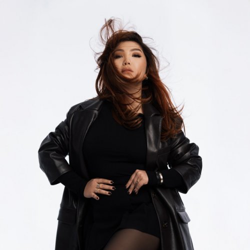 Моншадағы әжемен жыныстық қатынас