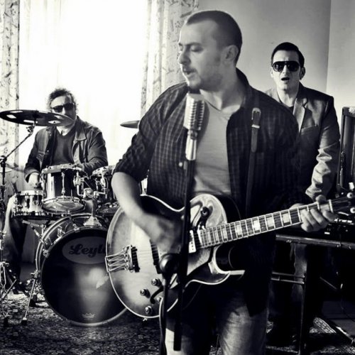 kerberos yoklugunda leyla the band lyrics musixmatch