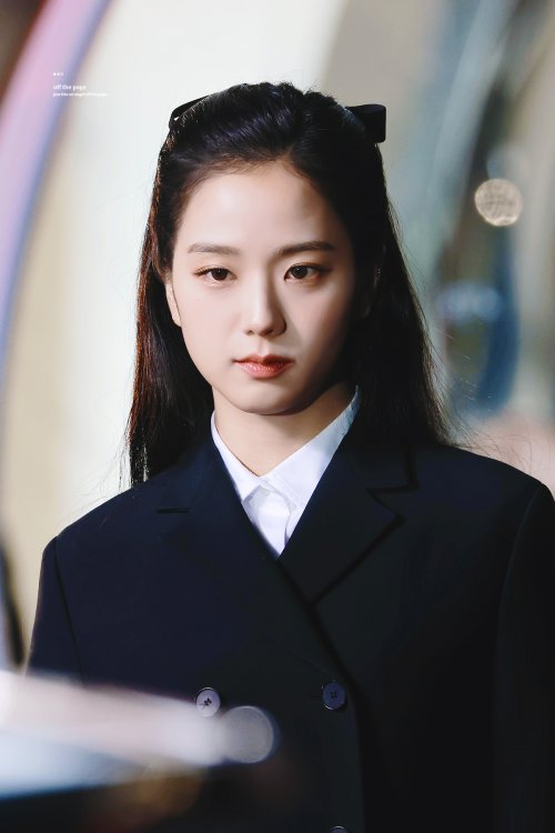 JISOO