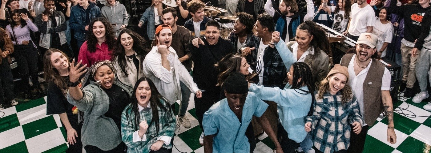 Hillsong Young & Free