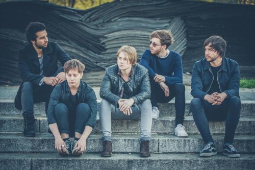 Nothing But Thieves